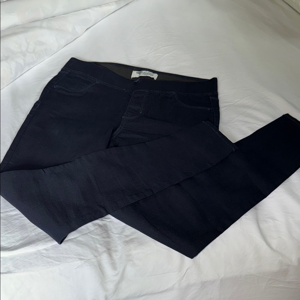 Old Navy Skinny Jean Jeggings, Sleek Fit,
Women’s, size S